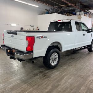 FORD F-250 SUPER DUTY XL - 8