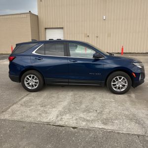CHEVROLET EQUINOX LT - 10