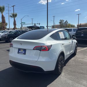 صورة 8 لـ 2023 Tesla MODEL Y LONG RANGE