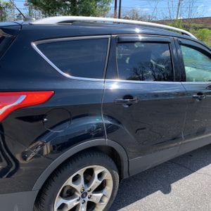 FORD ESCAPE TITANIUM - 9