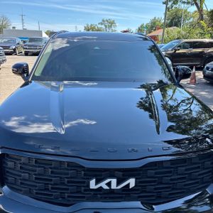 صورة 15 لـ 2022 KIA TELLURIDE EX