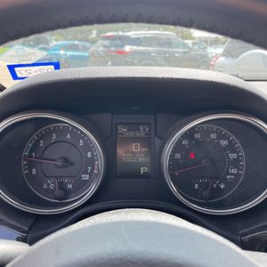 2012 JEEP GRAND CHEROKEE LAREDO — миниатюра 38