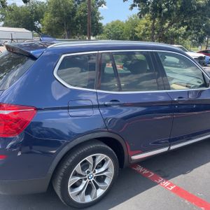 صورة 9 لـ 2017 BMW X3 SDRIVE28I