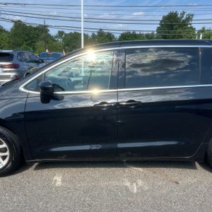 2017 Chrysler PACIFICA TOURING — фото 4