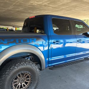 FORD F-150 RAPTOR - 8
