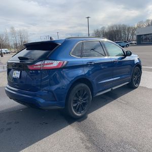FORD EDGE SE - 8