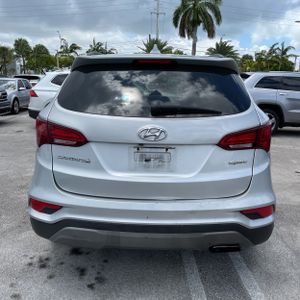 HYUNDAI SANTA FE SPORT 2.4L - 7