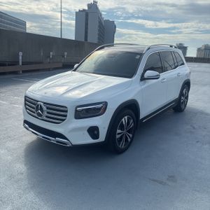 Mercedes-Benz GLB 250 4MATIC - 1