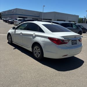 2012 Hyundai SONATA GLS 照片 5