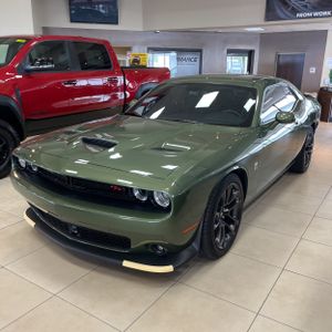 DODGE CHALLENGER - 1