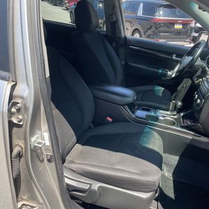 2014 KIA SORENTO LX thumbnail 33