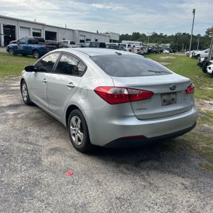 2015 KIA FORTE LX — фото 5