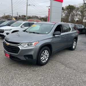 CHEVROLET TRAVERSE LS - 1