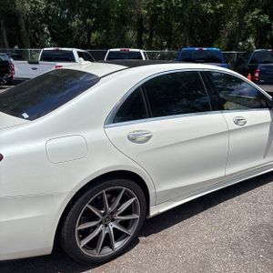 MERCEDES-BENZ S-CLASS - 9