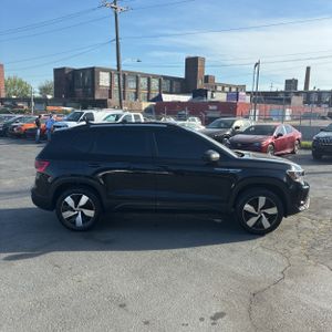 VOLKSWAGEN TAOS S 4MOTION - 10