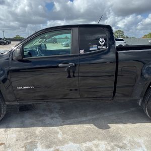 CHEVROLET COLORADO WORK TRUCK - 4