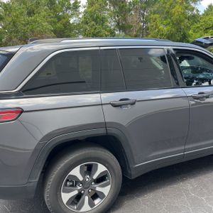 JEEP GRAND CHEROKEE - 9