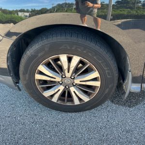 2017 Nissan PATHFINDER SV 照片 17