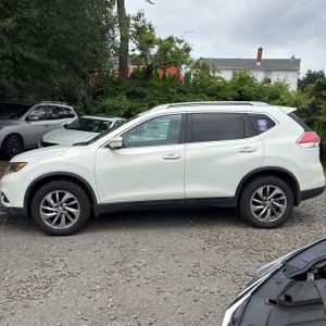 2014 Nissan ROGUE SL — фото 3