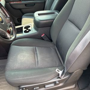2011 Chevrolet SUBURBAN LS 缩略图 69