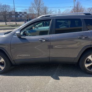 JEEP CHEROKEE LIMITED - 4