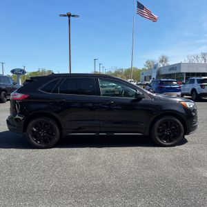 FORD EDGE SE - 10
