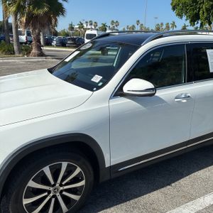 2022 Mercedes-BENZ GLB 照片 2