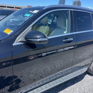 MERCEDES-BENZ GLC-CLASS - 4