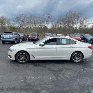 BMW 540I XDRIVE - 3