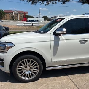 FORD EXPEDITION PLATINUM - 2