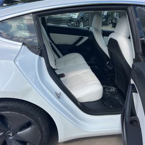 2020 Tesla MODEL 3 LONG RANGE 缩略图 33