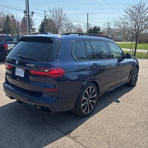 BMW X7 M50I - 8