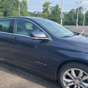 2017 Chevrolet IMPALA LT — миниатюра 13