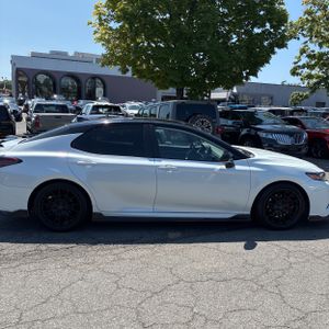 صورة 10 لـ 2021 Toyota CAMRY TRD