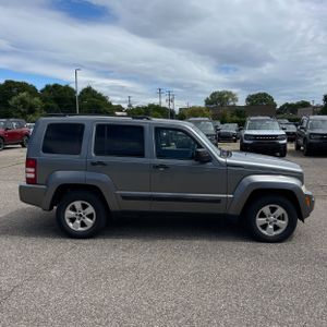 2012 JEEP LIBERTY SPORT — фото 10