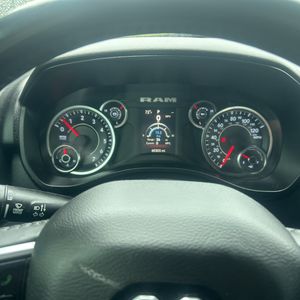 2019 RAM 1500 BIG HORN — миниатюра 43