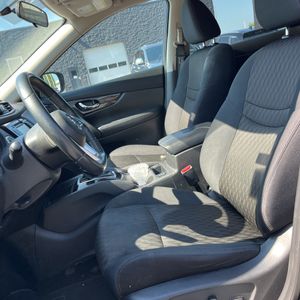صورة مصغرة 32 لـ 2017 Nissan ROGUE SV