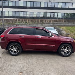 JEEP GRAND CHEROKEE OVERLAND - 10