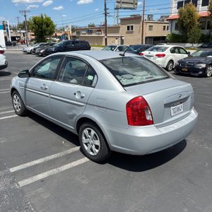 HYUNDAI ACCENT GLS - 4