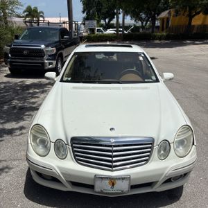 صورة مصغرة 14 لـ 2007 Mercedes-BENZ E-CLASS