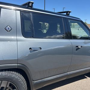 صورة مصغرة 51 لـ 2023 Rivian R1S ADVENTURE