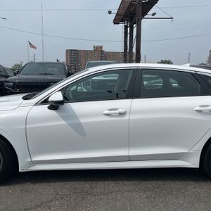 2023 KIA K5 LXS photo 4