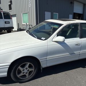 1998 Toyota AVALON XLS 照片 2