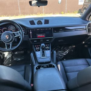 صورة مصغرة 35 لـ 2020 Porsche CAYENNE BASE