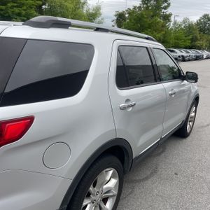 FORD EXPLORER LIMITED - 9