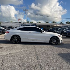 MERCEDES-BENZ C-CLASS - 10