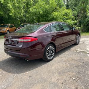 FORD FUSION SE - 8
