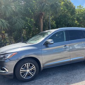 2020 Infiniti QX60 LUXE 照片 2