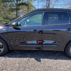 FORD ESCAPE ST-LINE - 4