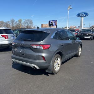 FORD ESCAPE HYBRID SE - 8